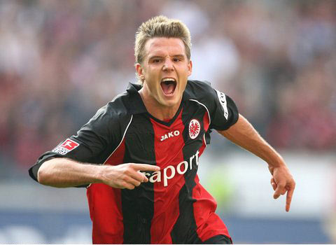 陷入危机 陷入危机