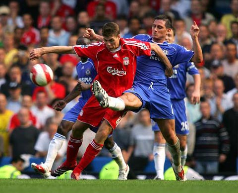 層聯賽中 層聯賽中